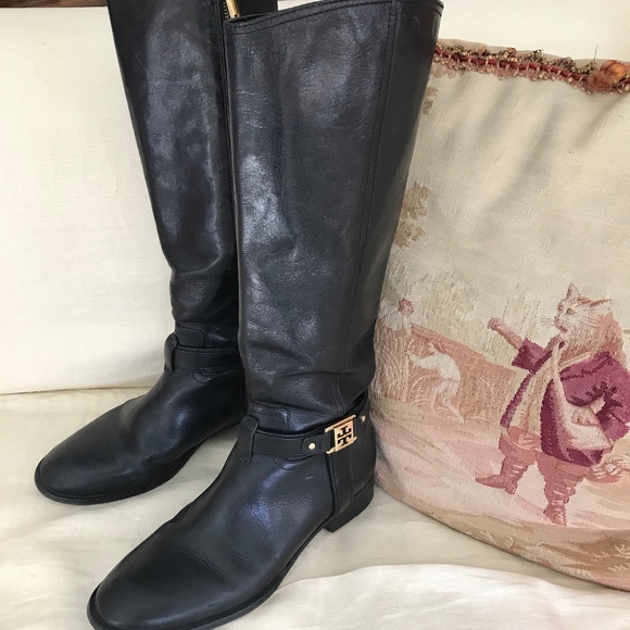 💲⬇️($185)Tory Burch Alessandra leather boots - Picture 1 of 8